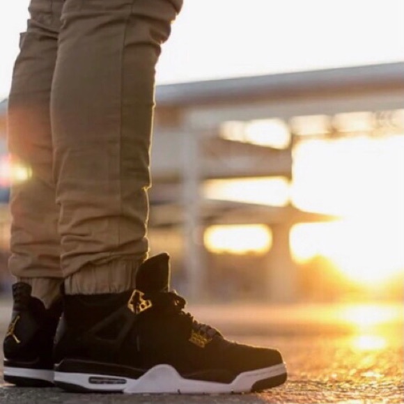 SOLD: Air Jordan Retro Royalty - Picture 8 of 11